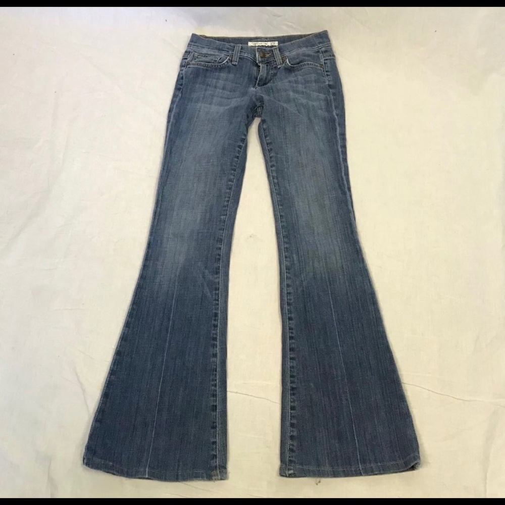 Size 25X32 Flare Joe’s Jeans